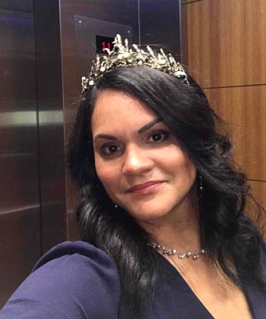 Photo of Sandra Diaz-Twine, click to book