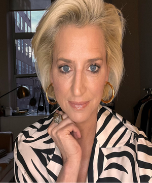 Photo of Dorinda Medley, click to book