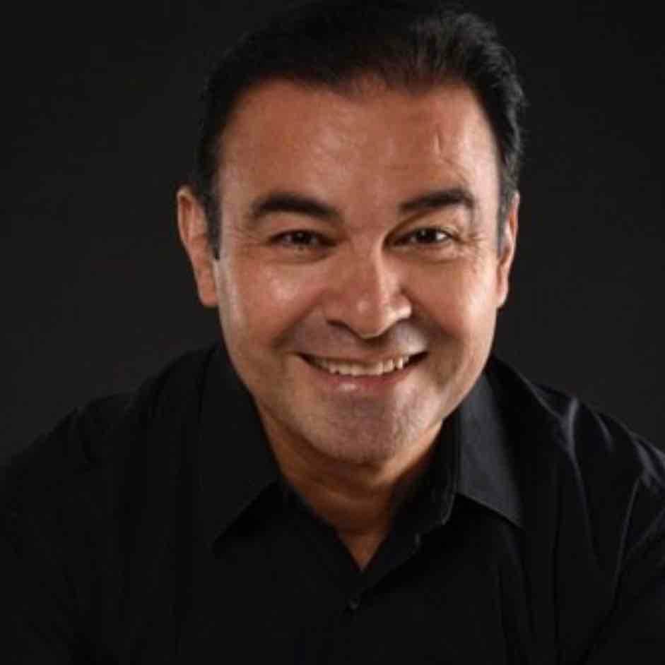 Mario Castañeda