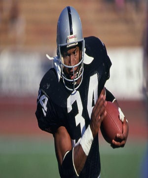 Photo of Bo Jackson, click to book