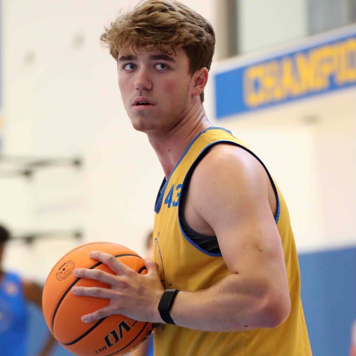 Russell Stong IV