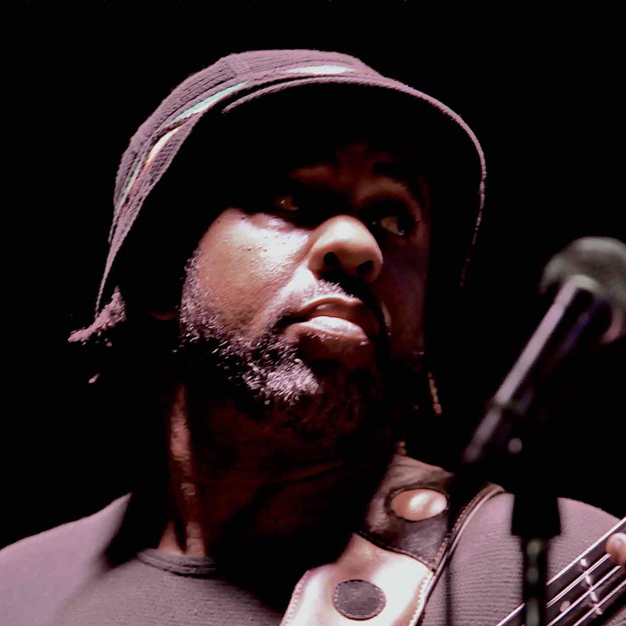 Victor L Wooten