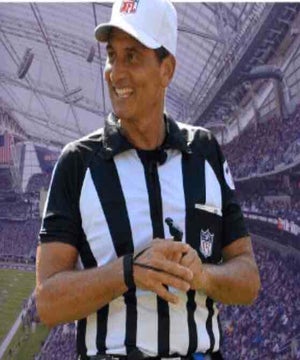 Photo of Gene Steratore, click to book