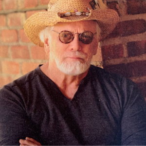 Photo of JG Hertzler, click to book