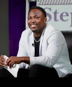 Photo of LeSean Shady McCoy, click to book