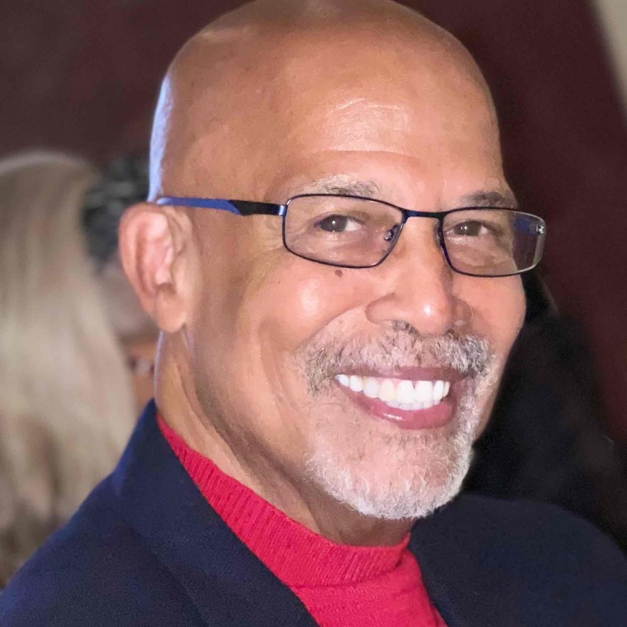 Michael Warren