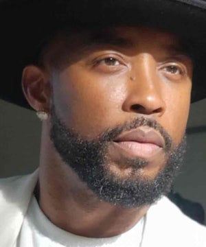 Photo of Montell Jordan, click to book