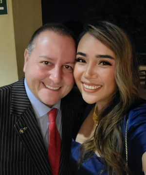 Photo of David and Annie 90 Day Fiance, click to book