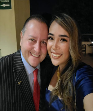 Photo of David and Annie 90 Day Fiance, click to book