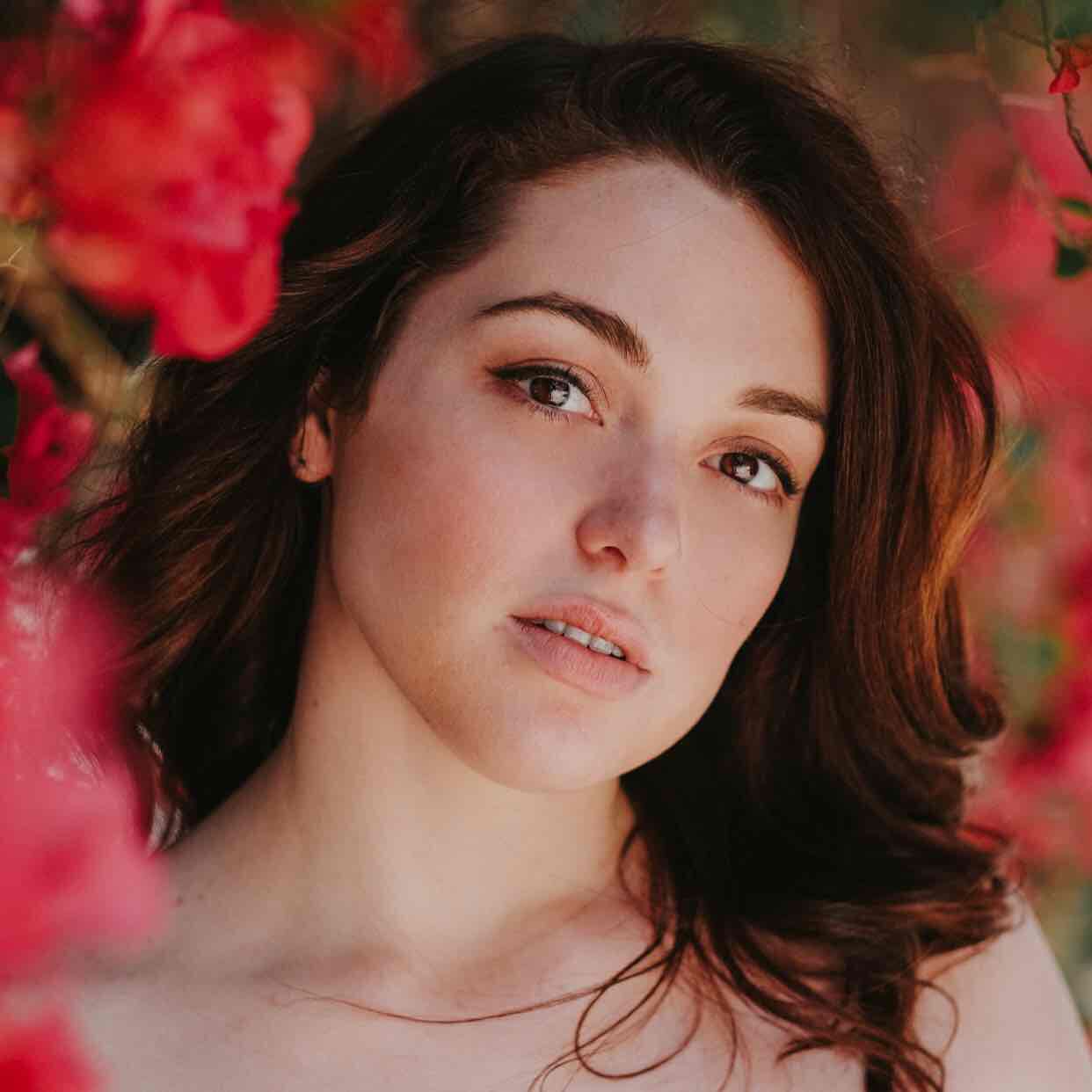 Jennifer Stone