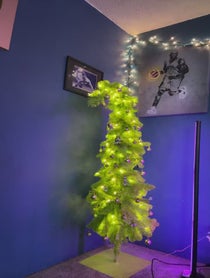 Poster for Holiday video from Kewon Vines