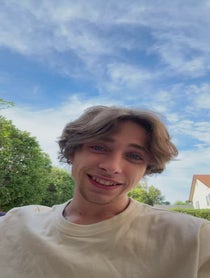 Poster for Holiday video from Raphael Luce