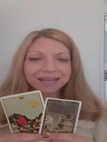 Poster for Tarot reading video from Psychic Selina
