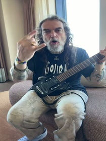 Poster for Día del padre video from Max Cavalera