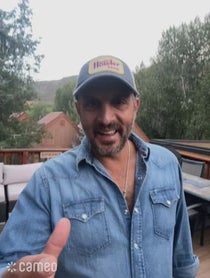 Poster for Intro video video from Mauricio Umansky