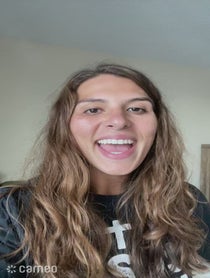 Poster for Intro video video from Nicole Mendes