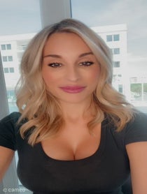 Poster for Intro video video from The Allie Rae