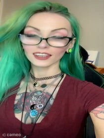 Poster for Intro video video from Lizzie Rose