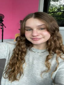Poster for Intro video video from cloe wilder