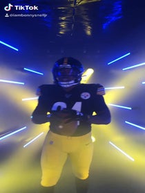 Poster for Pep Talk video from Benny Snell Jr.