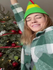 Poster for Gift video from Koala Puffs