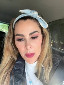 Poster for Gift video from Ninel Conde