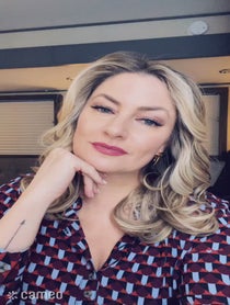 Poster for Intro video video from Mädchen Amick