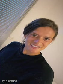 Poster for Intro video video from Chloé Paquet