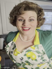 Poster for Intro video video from Amber That Midwestern Mom