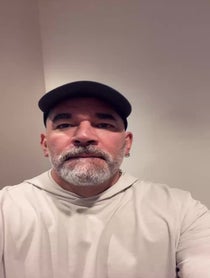 Poster for Mother's Day video from Eduardo Santamarina