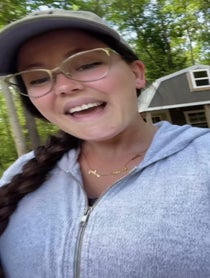 Poster for Gift video from Jenelle Evans