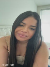 Poster for Intro video video from Laura Calderon