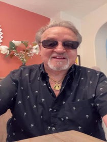 Poster for Gift video from Carlos Villagran Kiko