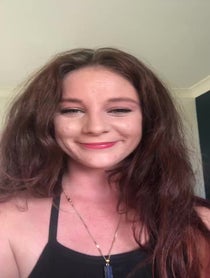 Poster for Charla motivacional video from Xenia Goodwin