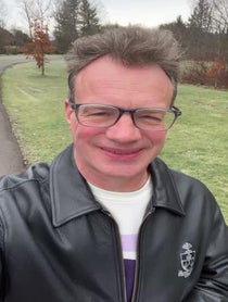 Poster for Gift video from Dashan 大山