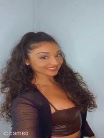 Poster for Intro video video from Bianca Carelli