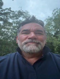 Poster for Gift video from Eduardo Santamarina