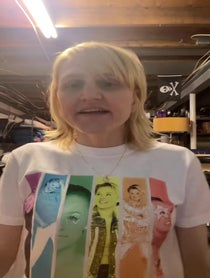 Poster for Gift video from AnnieTheNickKid