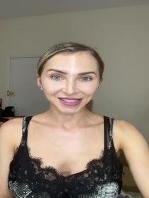 Poster for Gift video from Alix Lynx