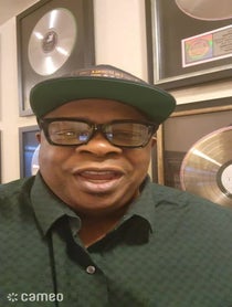 Poster for Intro video video from Marcus Thompson