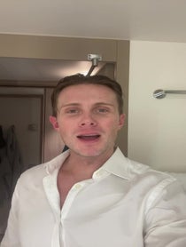 Poster for Gift video from Rob Houchen