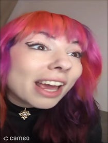 Poster for Intro video video from Bee