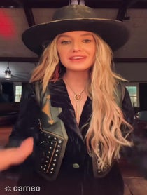 Poster for Intro video video from Lainey Wilson