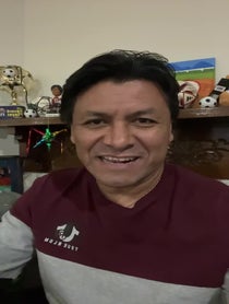 Poster for Holiday video from Claudio Suárez