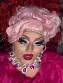 Poster for Gift video from Kitten Kaboodle