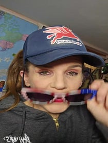 Poster for Intro video video from Wonderhussy