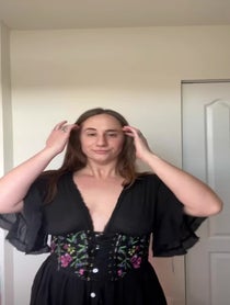 Poster for Advice video from Baddie Bella