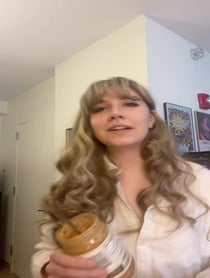 Poster for Pep Talk video from Klara Kiwi