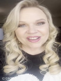 Poster for Intro video video from Holly Rowe