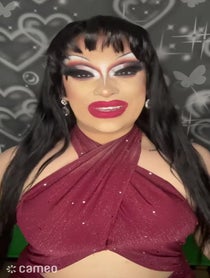 Poster for Intro video video from Salina Estitties